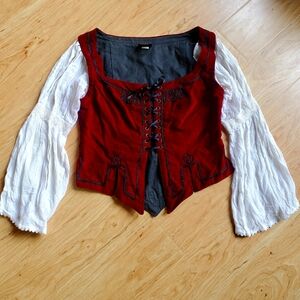 Pirate or medieval Top